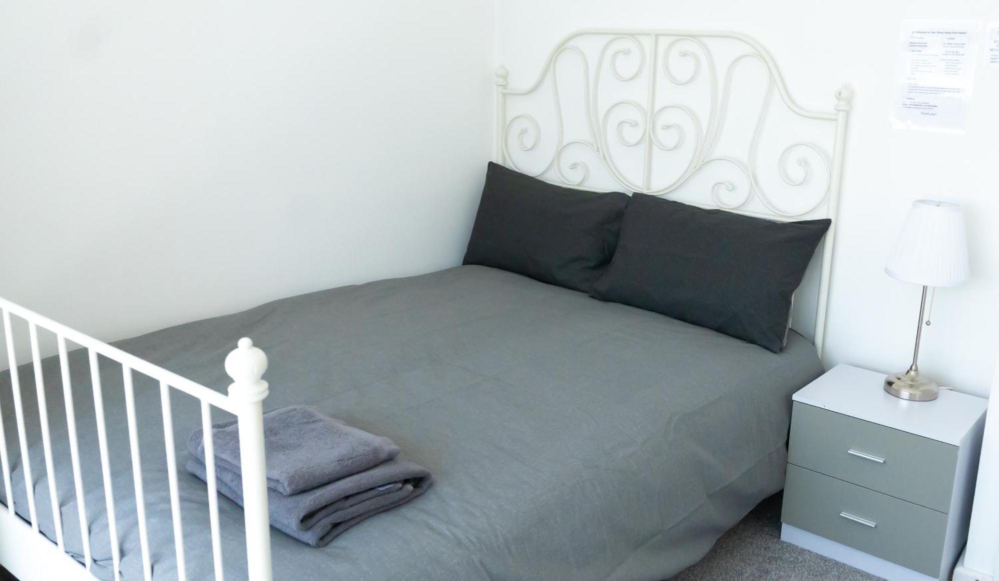 Comfortable Stays - Shirley, Solihull Kültér fotó